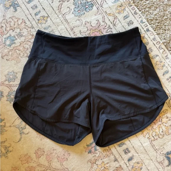 Lulu lemon black speed up high rise shorts - Picture 4 of 6